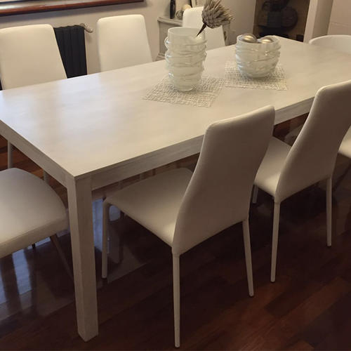 Sedie dallo stile moderno